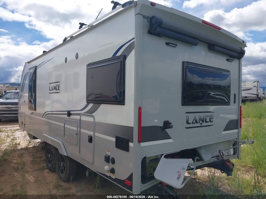 2020 Lancia VIN 56YTT2024LL328817 IAAI salvage auction — FRAME DAMAGE, Clear (Montana), sold $9,500 on 2026-08-01 (photo 3)