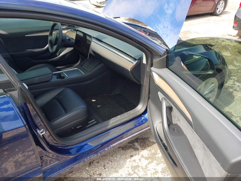2023 Tesla Model 3 VIN 5YJ3E1EB2PF635926 IAAI salvage auction — LEFT FRONT, Salvage Title, sold $8,600 on 2026-07-30 (photo 5)