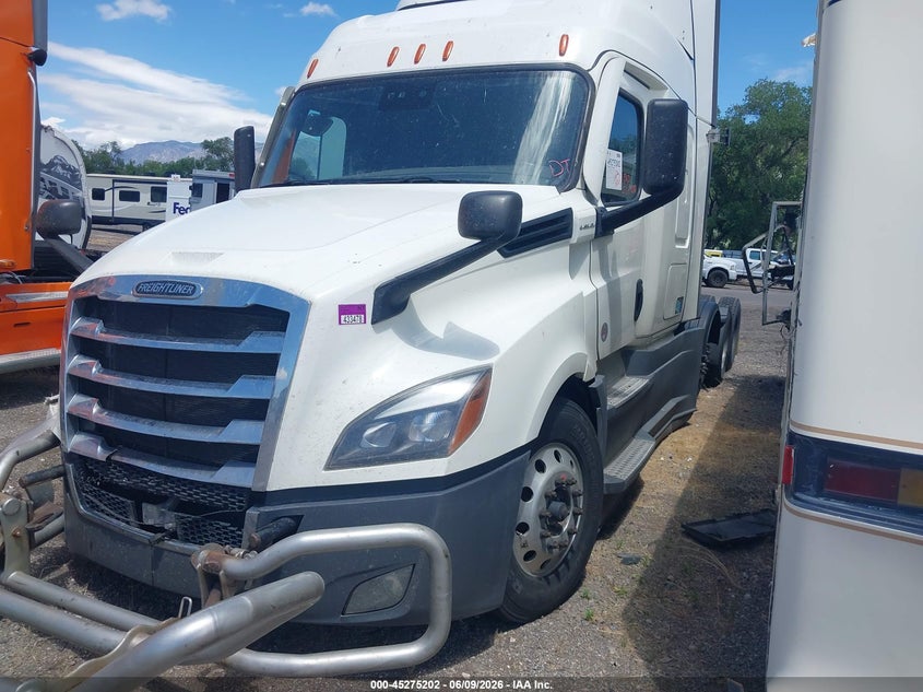 2023 Freightliner New cascadia 126 VIN 3AKNHHDR9PSUA8438 IAAI salvage auction — SIDE, Clear (Utah), sold $11,000 on 2026-07-15 (photo 2)
