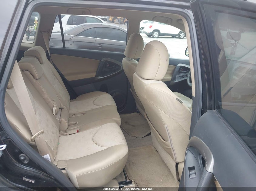 2009 Toyota Rav 4 VIN JTMBK33V39D001161 IAAI salvage auction — NORMAL WEAR, Clear (Florida), sold $750 on 2026-07-16 (photo 8)