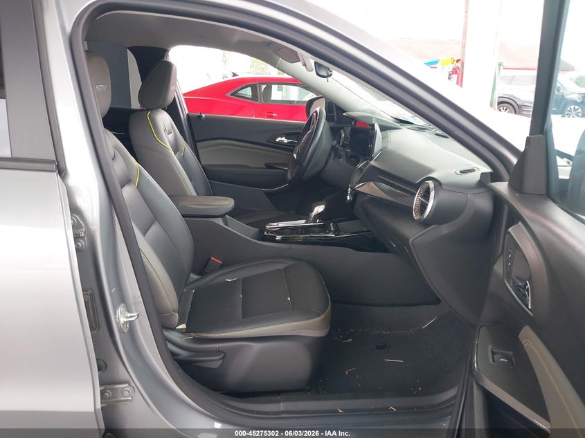 2025 Chevrolet Trax VIN KL77LKEP3SC047660 IAAI salvage auction — FRONT END, Salvage Title, sold $5,100 on 2026-07-24 (photo 5)