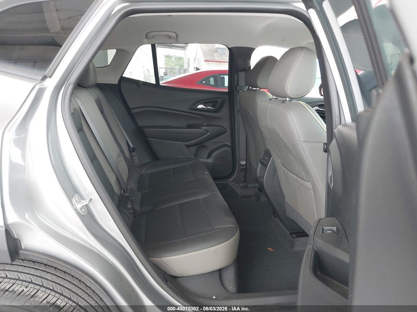 2025 Chevrolet Trax VIN KL77LKEP3SC047660 IAAI salvage auction — FRONT END, Salvage Title, sold $5,100 on 2026-07-24 (photo 8)
