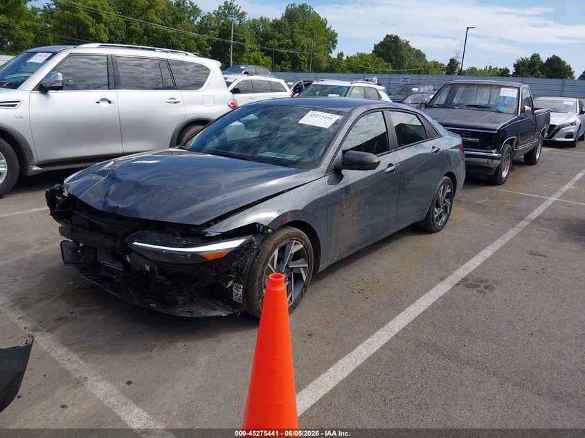 2025 Hyundai Elantra VIN KMHLM4DG1SU051370 IAAI salvage auction — FRONT END, Salvage Title, sold $4,800 on 2026-07-20 (photo 2)