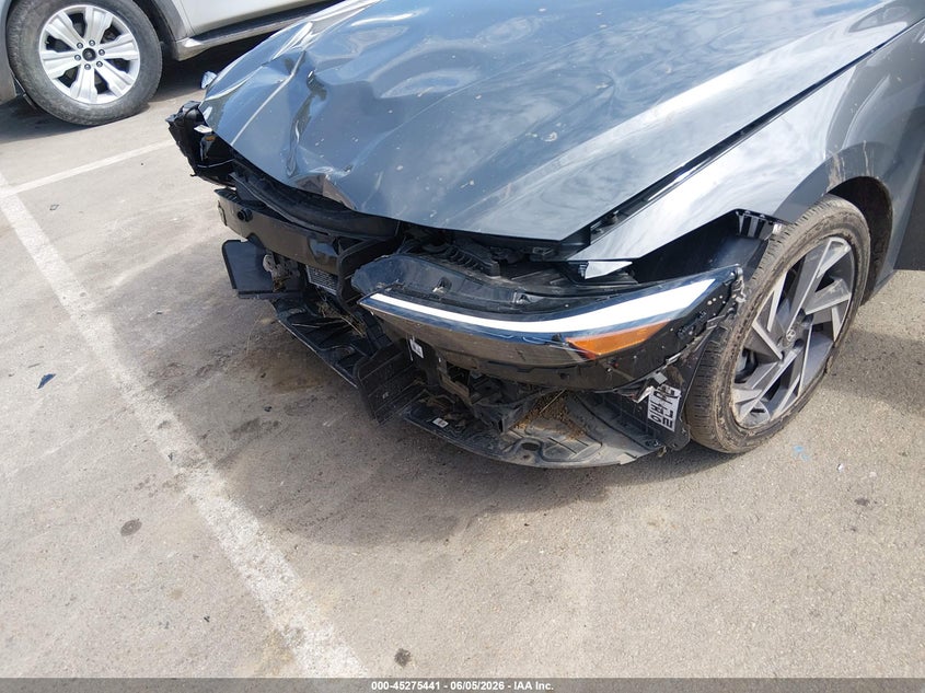 2025 Hyundai Elantra VIN KMHLM4DG1SU051370 IAAI salvage auction — FRONT END, Salvage Title, sold $4,800 on 2026-07-20 (photo 6)