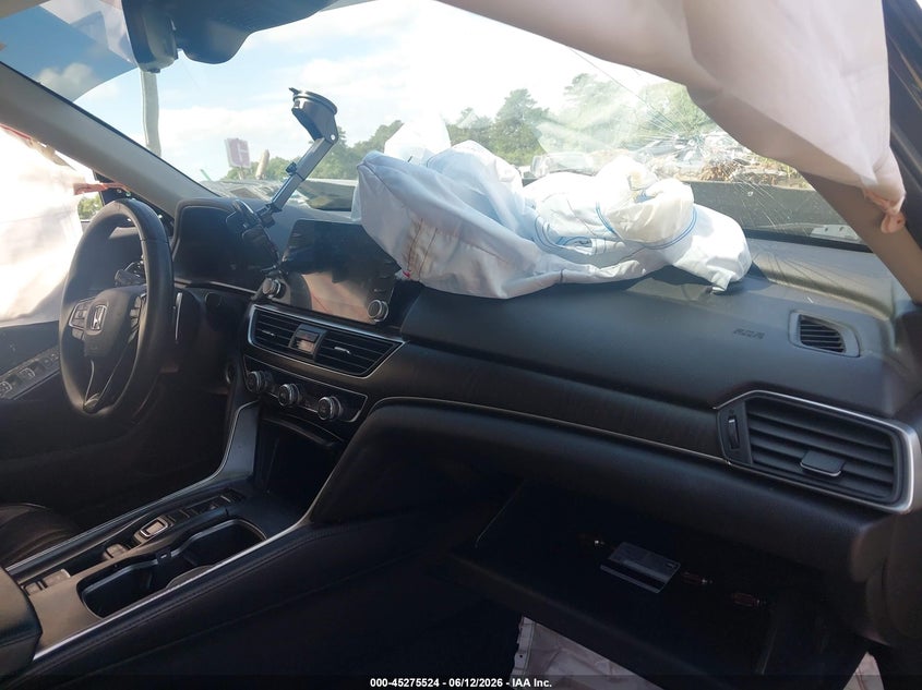 2018 Honda Accord VIN 1HGCV2F52JA027307 IAAI salvage auction — FRONT END, Salvage Title, sold $25 on 2026-08-19 (photo 5)