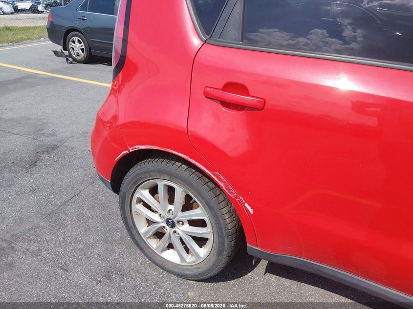 2019 Kia Soul VIN KNDJP3A50K7691150 IAAI salvage auction — NORMAL WEAR, Salvage Title, sold $875 on 2026-07-08 (photo 6)