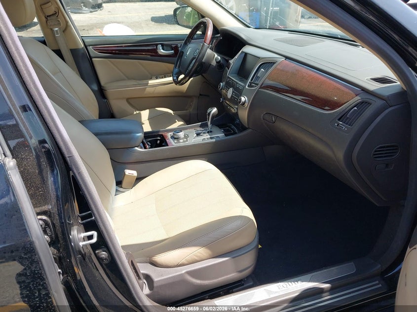 2012 Hyundai Equus VIN KMHGH4JH6CU054267 IAAI salvage auction — NORMAL WEAR, Clear - Dealer Only (California), sold $825 on 2026-07-14 (photo 5)