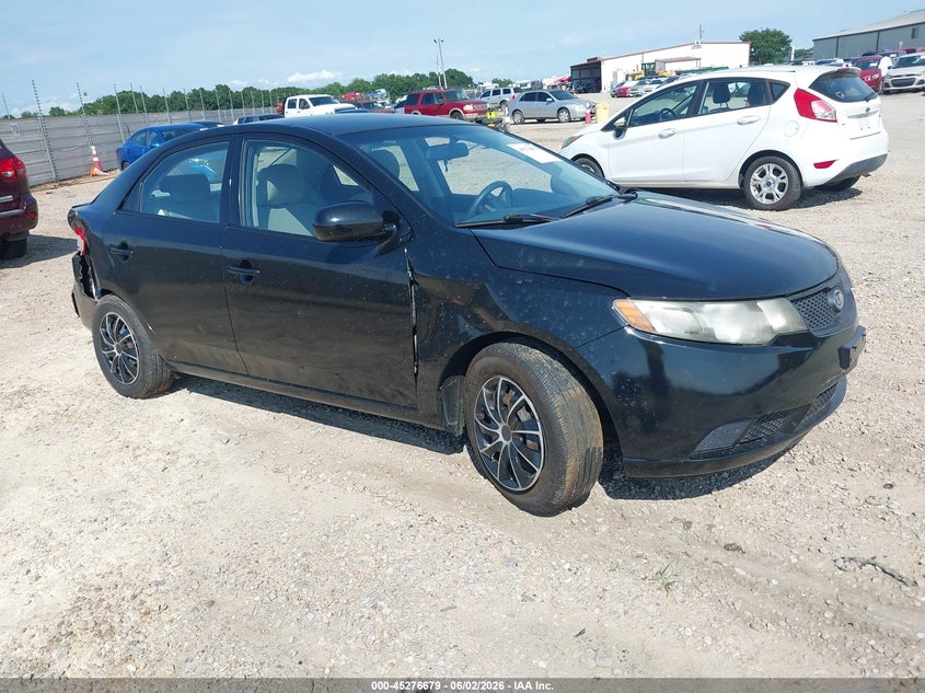2010 Kia Forte VIN KNAFT4A2XA5846503 IAAI salvage auction — SIDE, Salvage (Alabama), sold $350 on 2026-07-14 (photo 1)