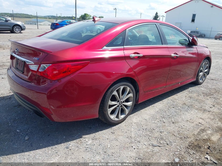 2014 Hyundai Sonata VIN 5NPEC4AB2EH862182 IAAI salvage auction — NORMAL WEAR, Clear (Pennsylvania), sold $375 on 2026-07-15 (photo 4)
