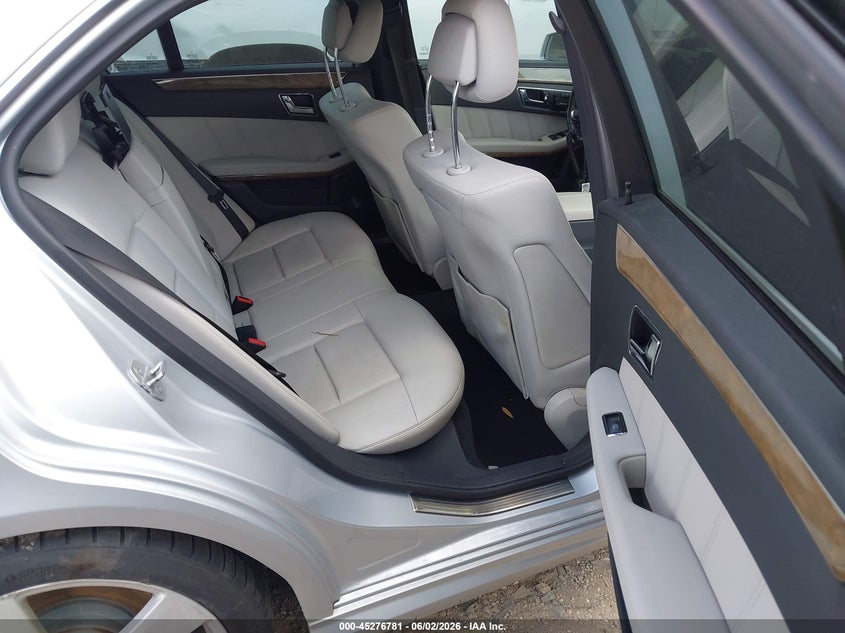 2010 Mercedes-benz E-klasse VIN WDDHF5GBXAA173256 IAAI salvage auction — FRONT END, Salvage (Texas), sold $925 on 2026-07-06 (photo 8)