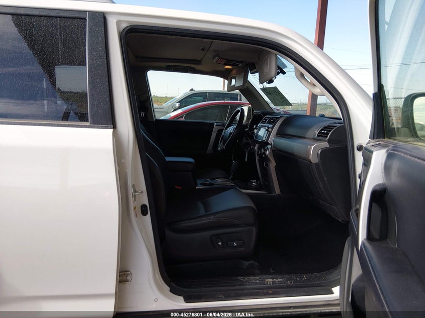 2018 Toyota 4runner VIN JTEBU5JR9J5529177 IAAI salvage auction — LEFT SIDE, Original (Texas), sold $13,150 on 2026-07-22 (photo 5)