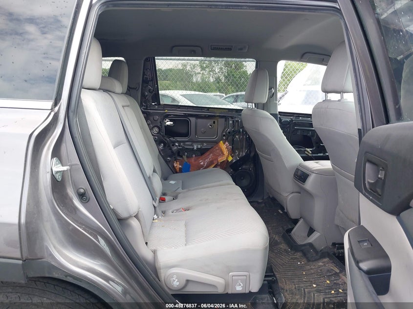 2019 Toyota Highlander VIN 5TDBZRFH5KS960334 IAAI salvage auction — FRONT END, Salvage (Iowa), sold $5,200 on 2026-07-07 (photo 8)