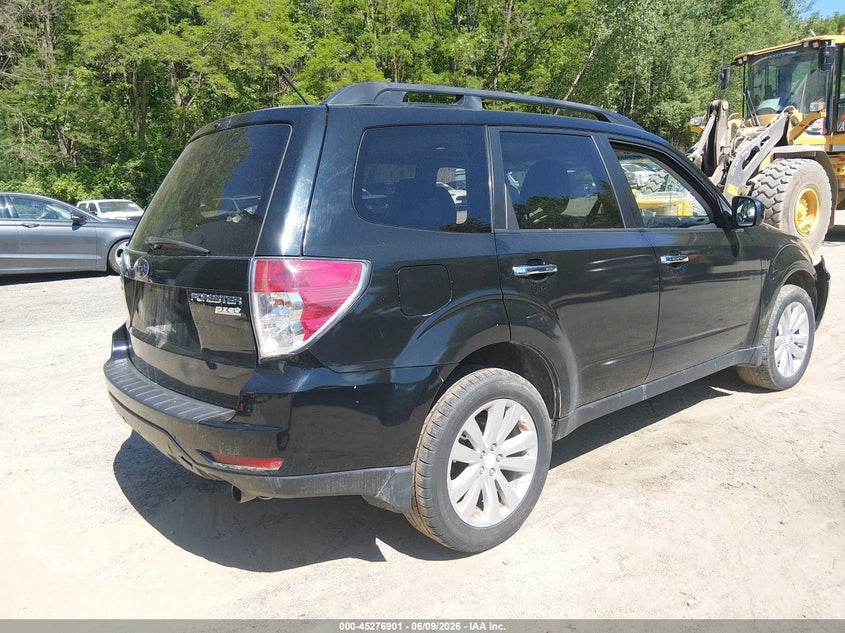 2012 Subaru Forester VIN JF2SHADC0CH412244 IAAI salvage auction — NORMAL WEAR, Salvage Title, sold $125 on 2026-07-23 (photo 4)