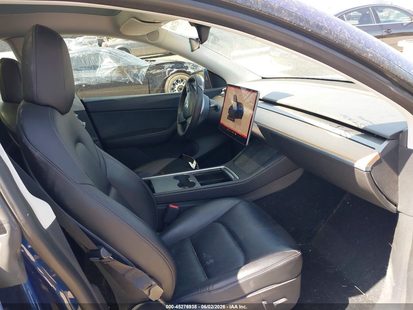 2022 Tesla Model y VIN 7SAYGDEFXNF390202 IAAI salvage auction — FRONT END, Salvage Title, sold $11,125 on 2026-07-14 (photo 5)