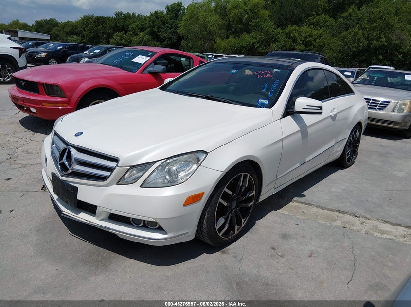 2011 Mercedes-benz E-class VIN WDDKJ5GB4BF064462 IAAI salvage auction — NORMAL WEAR, Original (Texas), sold $425 on 2026-07-29 (photo 2)