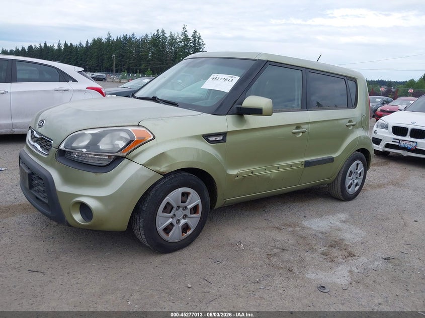 2012 Kia Soul VIN KNDJT2A52C7449158 IAAI salvage auction — NORMAL WEAR, Salvage Title, sold $325 on 2026-07-22 (photo 2)