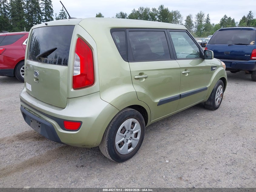 2012 Kia Soul VIN KNDJT2A52C7449158 IAAI salvage auction — NORMAL WEAR, Salvage Title, sold $325 on 2026-07-22 (photo 4)