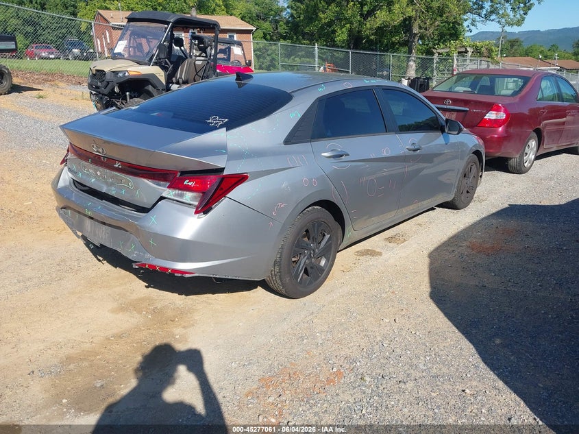 2021 Hyundai Elantra VIN 5NPLM4AG1MH011182 IAAI salvage auction — REAR END, Salvage Title, sold $3,550 on 2026-07-14 (photo 4)