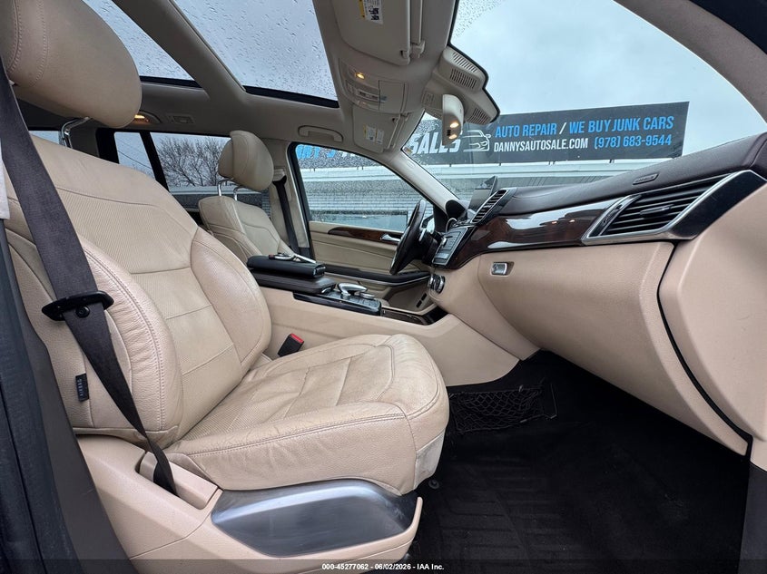 2018 Mercedes-benz Gls-class VIN 4JGDF7DE1JB117151 IAAI salvage auction — UNKNOWN, Clear (Montana), sold $1,325 on 2026-07-15 (photo 5)