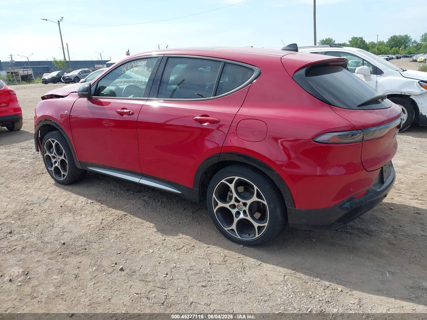 2024 Alfa romeo Tonale VIN ZASPATCW2R3059290 IAAI salvage auction — FRONT END, Salvage Title, sold $5,550 on 2026-08-13 (photo 3)