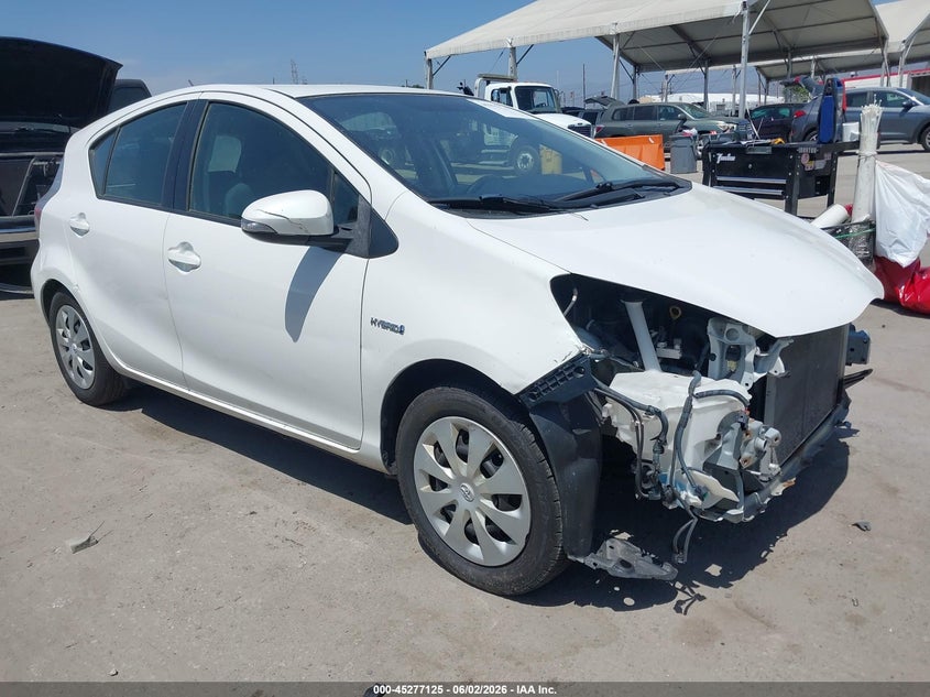 2013 Toyota Prius c VIN JTDKDTB35D1051418 IAAI salvage auction — FRONT END, Salvage Title, sold $1,425 on 2026-07-15 (photo 1)