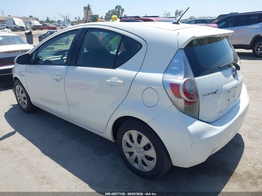2013 Toyota Prius c VIN JTDKDTB35D1051418 IAAI salvage auction — FRONT END, Salvage Title, sold $1,425 on 2026-07-15 (photo 3)