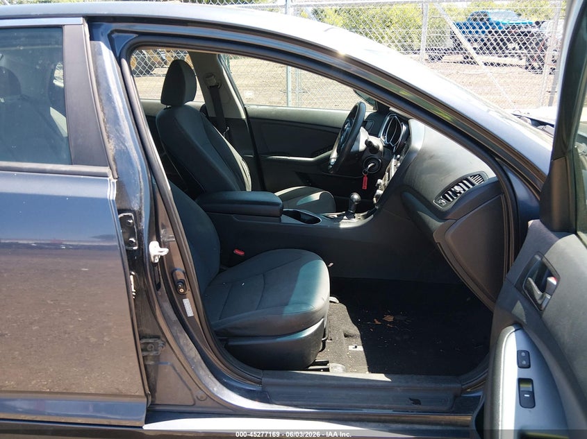 2015 Kia Optima VIN KNAGM4A79F5611112 IAAI salvage auction — FRONT END, Salvage Title, sold $800 on 2026-07-08 (photo 5)