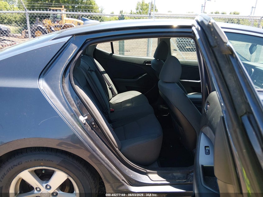 2015 Kia Optima VIN KNAGM4A79F5611112 IAAI salvage auction — FRONT END, Salvage Title, sold $800 on 2026-07-08 (photo 8)