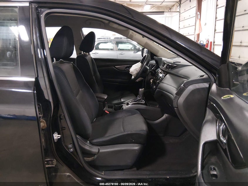 2017 Nissan Rogue VIN JN8AT2MV7HW275259 IAAI salvage auction — FRONT END, Salvage (Iowa), sold $1,300 on 2026-07-21 (photo 5)