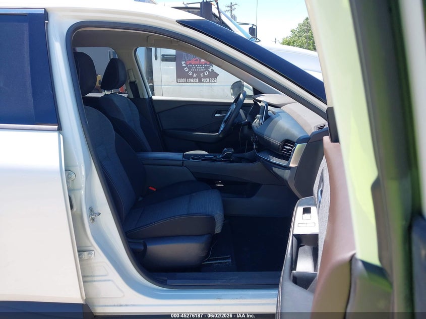 2021 Nissan Rogue VIN JN8AT3BB0MW204297 IAAI salvage auction — FRONT END, Salvage Title, sold $5,800 on 2026-07-13 (photo 5)