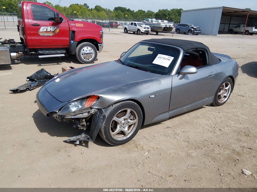 2001 Honda S2000 VIN JHMAP11451T006298 IAAI salvage auction — LEFT FRONT, Salvage (Tennessee), sold $7,450 on 2026-07-08 (photo 2)
