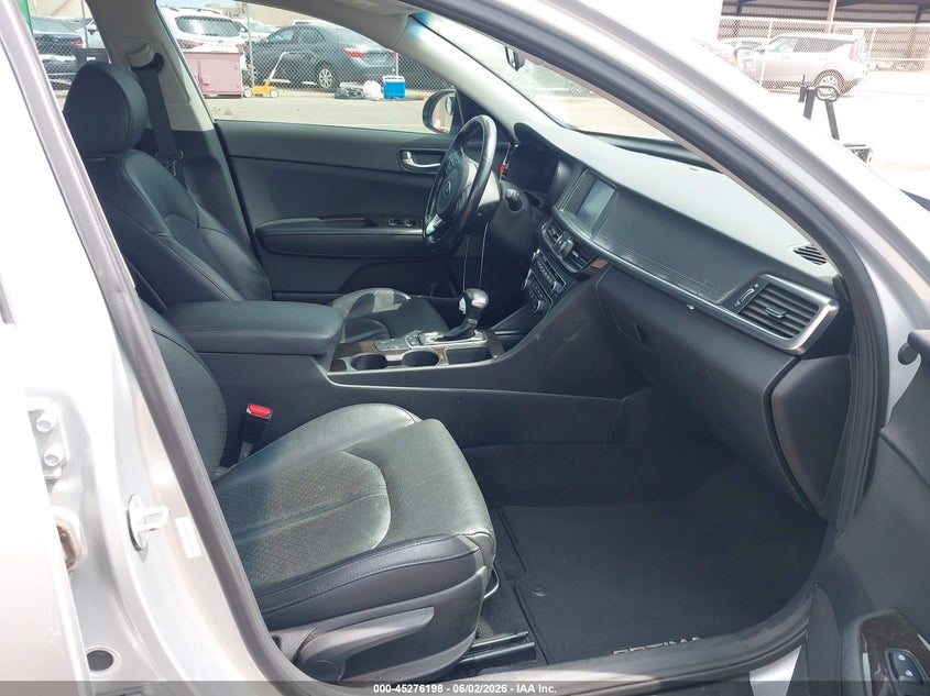 2017 Kia Optima VIN 5XXGU4L32HG159760 IAAI salvage auction — NORMAL WEAR, Clear (Hawaii), sold $825 on 2026-07-28 (photo 5)