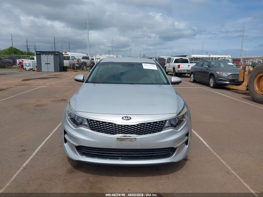 2017 Kia Optima VIN 5XXGU4L32HG159760 IAAI salvage auction — NORMAL WEAR, Clear (Hawaii), sold $825 on 2026-07-28 (photo 6)