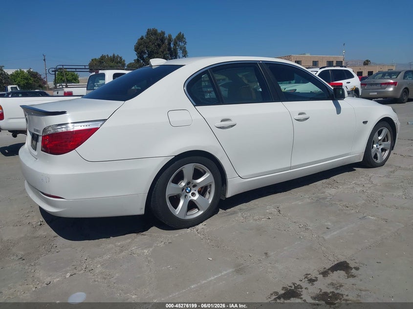2008 BMW 5 series VIN WBANW13518CZ83506 IAAI salvage auction — NORMAL WEAR, Clear - Dealer Only (California), sold $400 on 2026-07-13 (photo 4)
