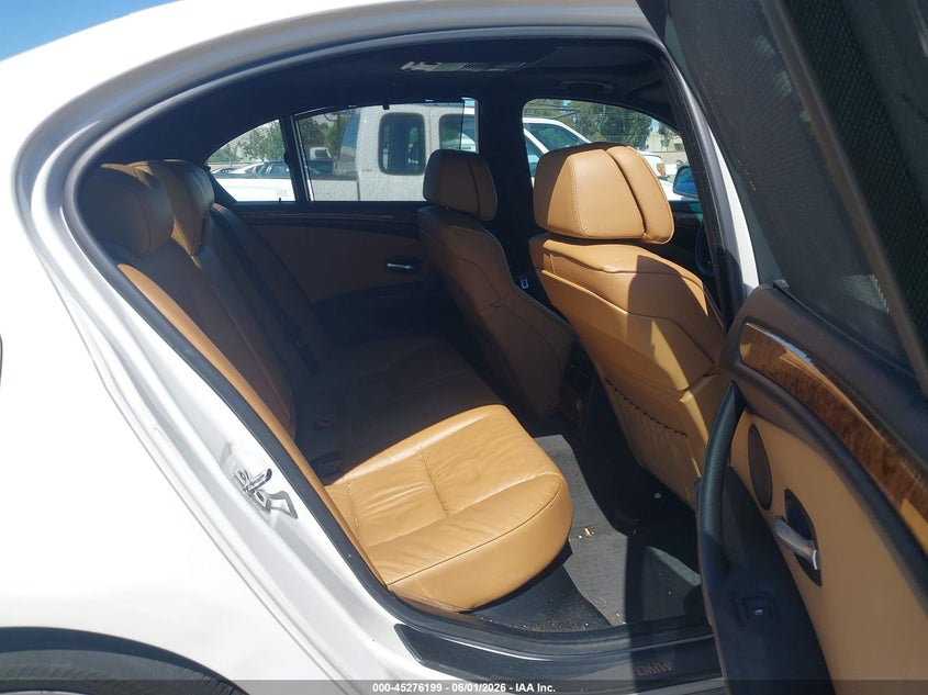2008 BMW 5 series VIN WBANW13518CZ83506 IAAI salvage auction — NORMAL WEAR, Clear - Dealer Only (California), sold $400 on 2026-07-13 (photo 8)