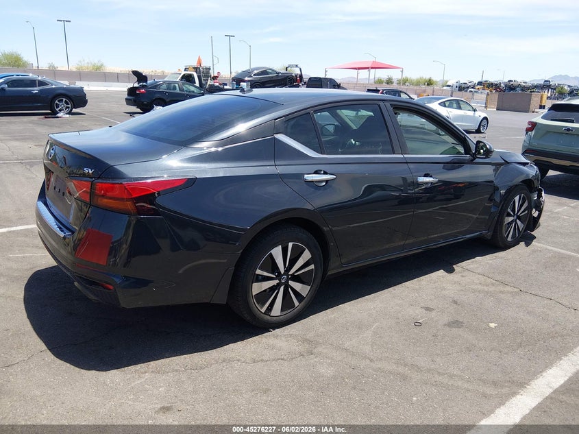 2021 Nissan Altima VIN 1N4BL4DVXMN302147 IAAI salvage auction — FRONT END, Salvage Title, sold $3,250 on 2026-07-24 (photo 4)