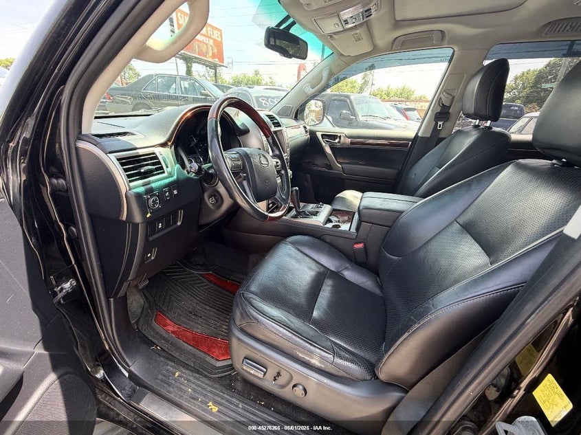 2011 Lexus Gx 460 VIN JTJBM7FX8B5020168 IAAI salvage auction — NORMAL WEAR, Clear (Montana), sold $4,050 on 2026-07-29 (photo 5)