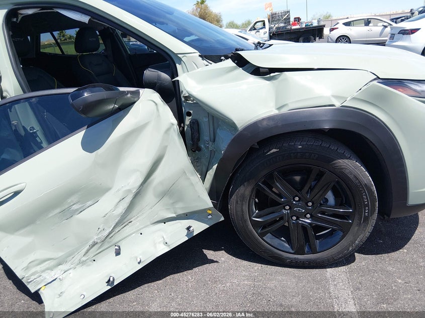 2024 Chevrolet Trax VIN KL77LKE29RC088776 IAAI salvage auction — RIGHT SIDE, Salvage Title, sold $5,700 on 2026-09-18 (photo 6)