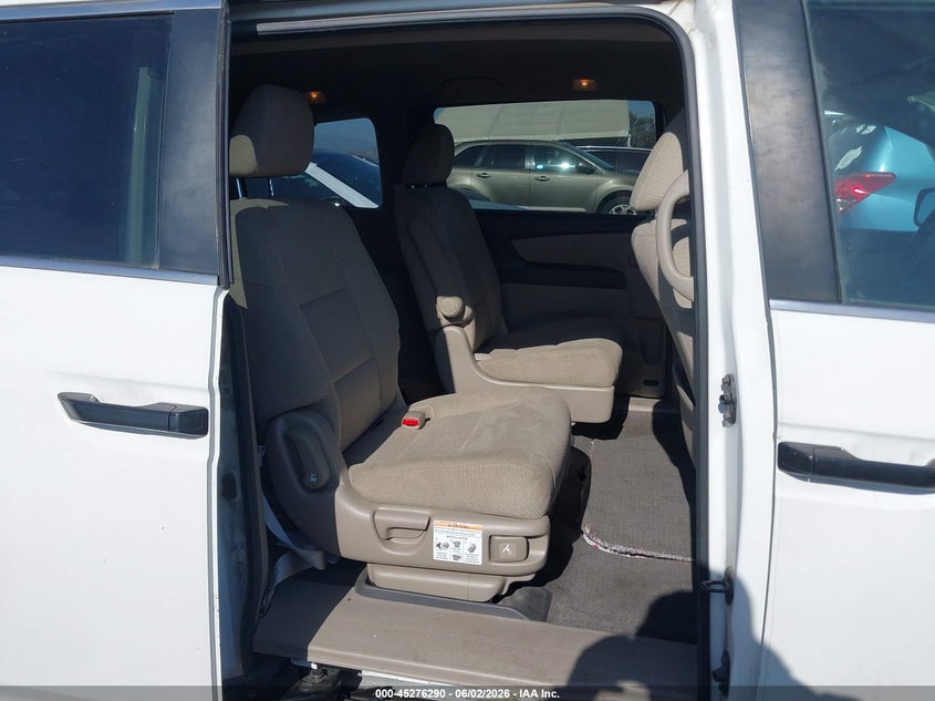 2013 Honda Odyssey VIN 5FNRL5H28DB068703 IAAI salvage auction — UNKNOWN, Salvage Title, sold $850 on 2026-07-17 (photo 8)