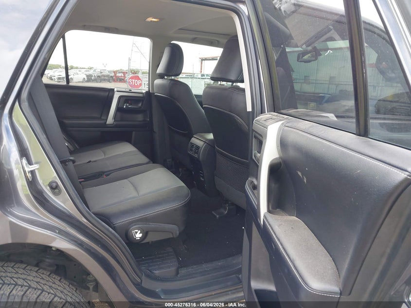 2018 Toyota 4runner VIN JTEZU5JR0J5187200 IAAI salvage auction — REAR END, Original (Texas), sold $10,700 on 2026-07-28 (photo 8)