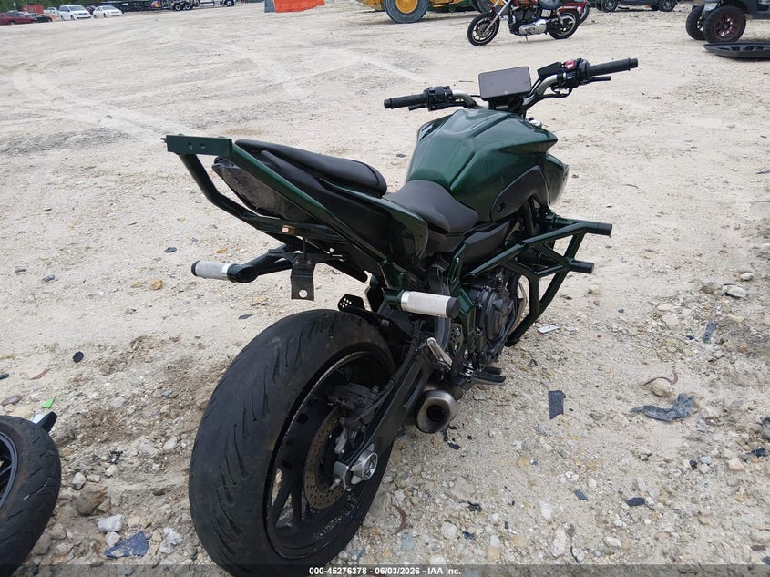 2024 Yamaha Mt VIN JYARM32E7RA010534 IAAI salvage auction — FRONT END, Salvage Title, sold $3,000 on 2026-07-07 (photo 4)