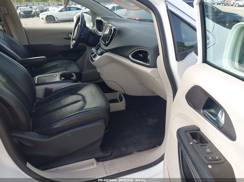 2022 Chrysler Pacifica VIN 2C4RC1BG9NR179022 IAAI salvage auction — RIGHT REAR, Salvage Title, sold $3,400 on 2026-07-09 (photo 5)