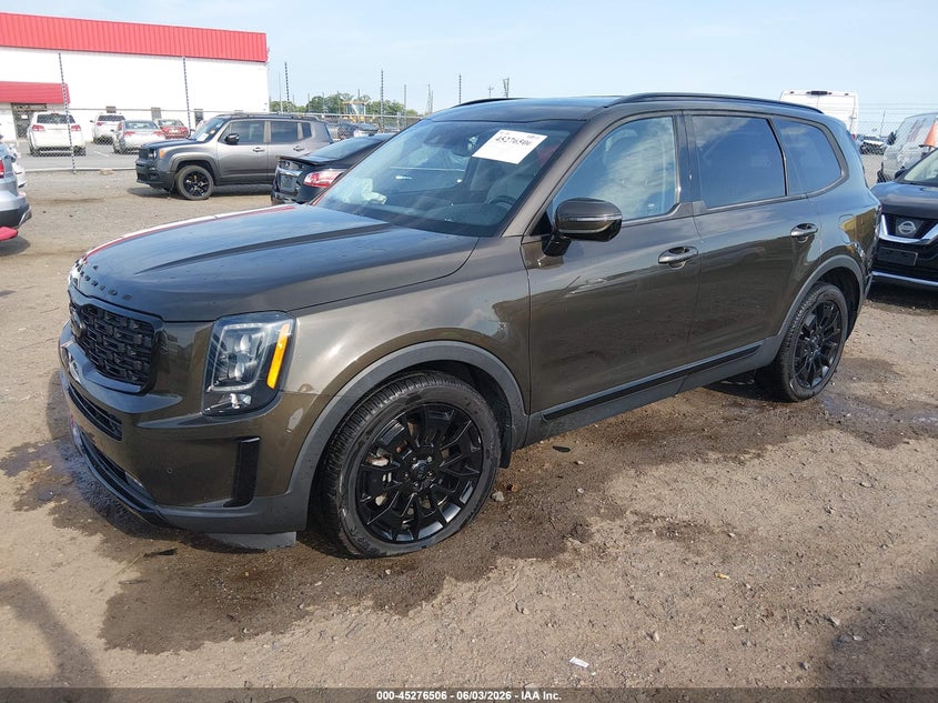 2021 Kia Telluride VIN 5XYP5DHCXMG184577 IAAI salvage auction — RIGHT FRONT, Salvage Title, sold $4,050 on 2026-07-29 (photo 2)