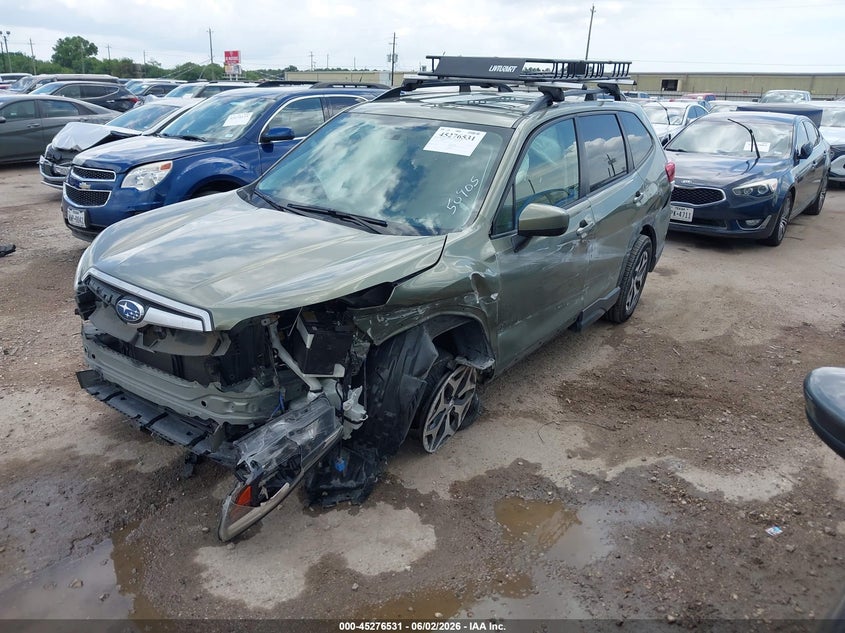2020 Subaru Forester VIN JF2SKAJC9LH608351 IAAI salvage auction — FRONT & REAR, Original (Texas), sold $2,000 on 2026-08-01 (photo 2)