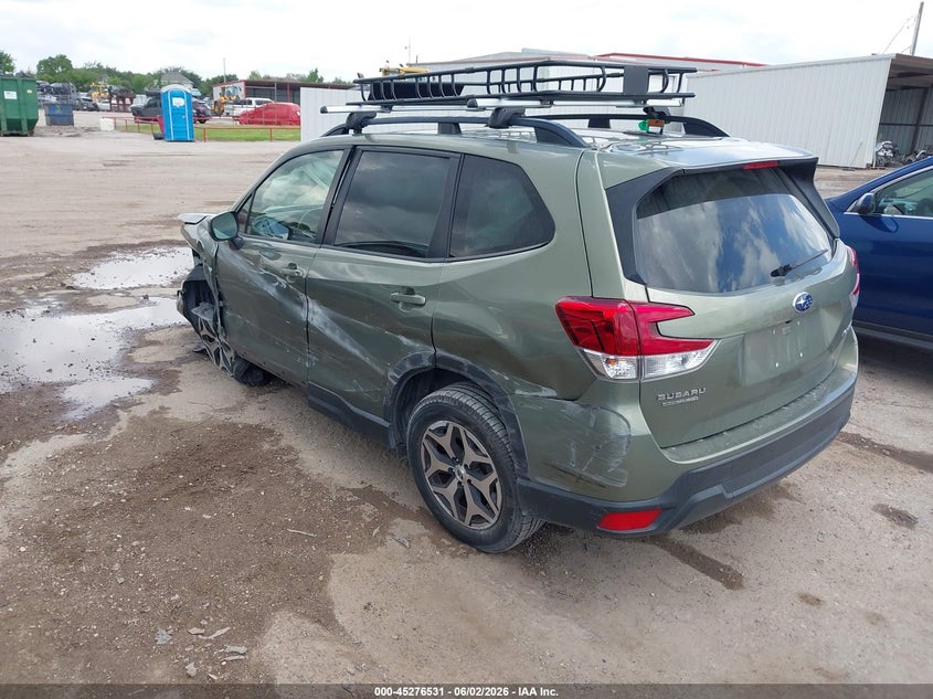 2020 Subaru Forester VIN JF2SKAJC9LH608351 IAAI salvage auction — FRONT & REAR, Original (Texas), sold $2,000 on 2026-08-01 (photo 3)