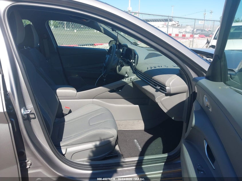 2023 Hyundai Elantra VIN KMHLM4AG9PU601457 IAAI salvage auction — FRONT END, Salvage Title, sold $4,150 on 2026-07-27 (photo 5)