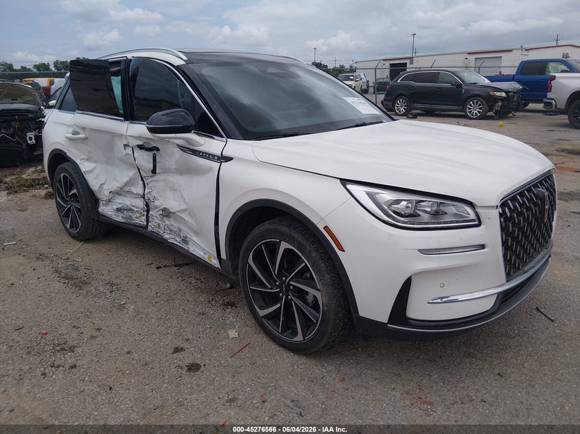 2023 Lincoln Corsair VIN 5LMCJ2CA7PUL04139 IAAI salvage auction — SIDE, Salvage Title, sold $5,100 on 2026-07-19 (photo 1)