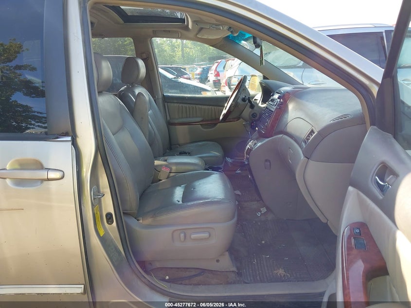 2005 Toyota Sienna VIN 5TDBA22C75S047071 IAAI salvage auction — NORMAL WEAR, Original (Texas), sold $25 on 2026-07-29 (photo 5)