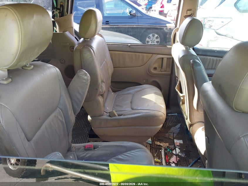 2005 Toyota Sienna VIN 5TDBA22C75S047071 IAAI salvage auction — NORMAL WEAR, Original (Texas), sold $25 on 2026-07-29 (photo 8)