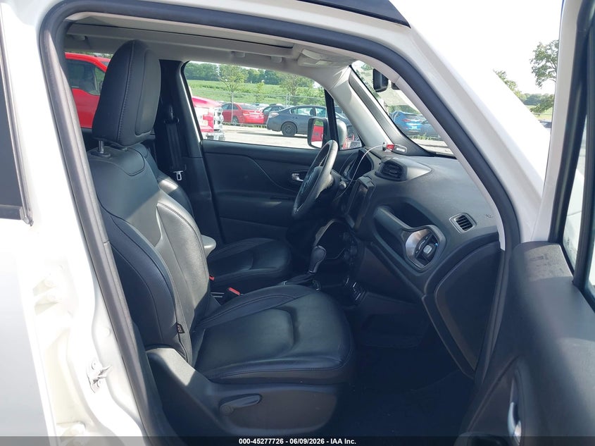 2021 Jeep Renegade VIN ZACNJDD15MPM71622 IAAI salvage auction — ENGINE DAMAGE, Salvage (Iowa), sold $2,550 on 2026-07-28 (photo 5)